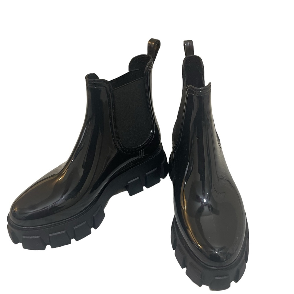 Black pull on ankle combat boots